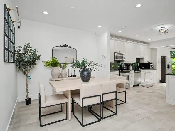 6744 Via Regina, Boca Raton, FL 33433