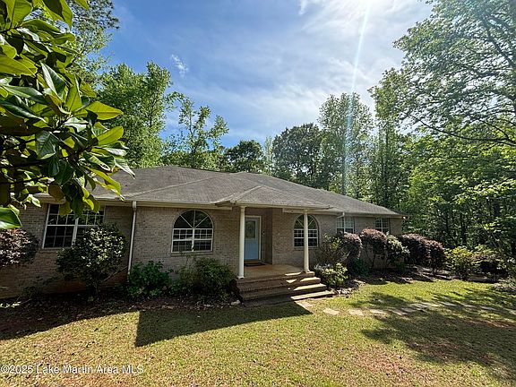 2nd image of 720 Vista Wood Dr