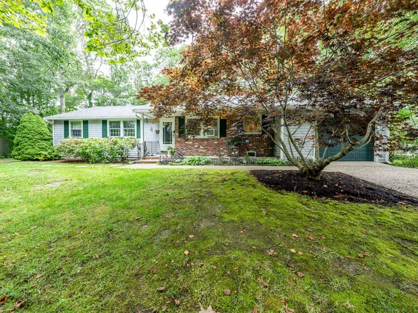 68 Sanddollar Circle, East Falmouth, MA 02536