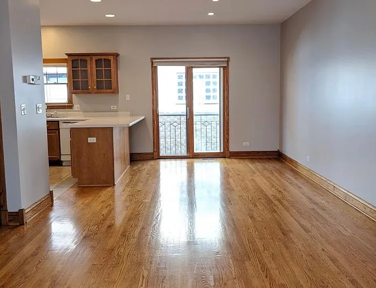 804 Harvard St — Photo 4