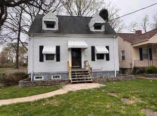 4001 Oak Ave, Cincinnati, OH 45236