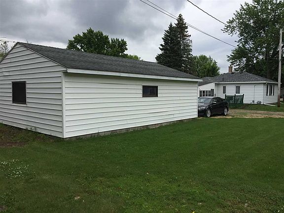 2nd image of 209 Toneff Dr