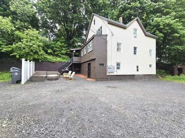 81 Limerick St, Gardner, MA 01440