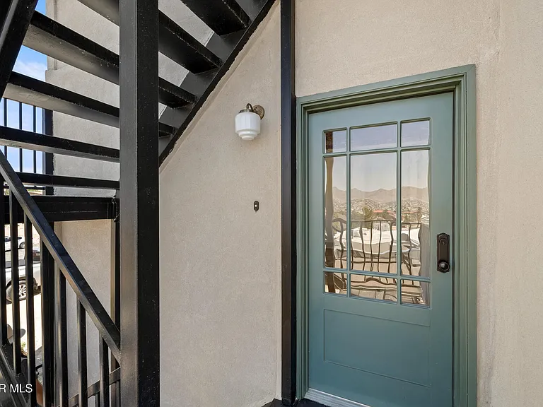 914 W Yandell Dr #2B — Photo 7