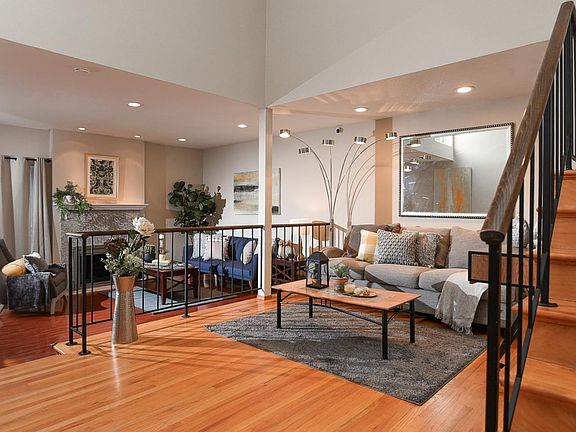 5th image of 499 Los Pinos Way