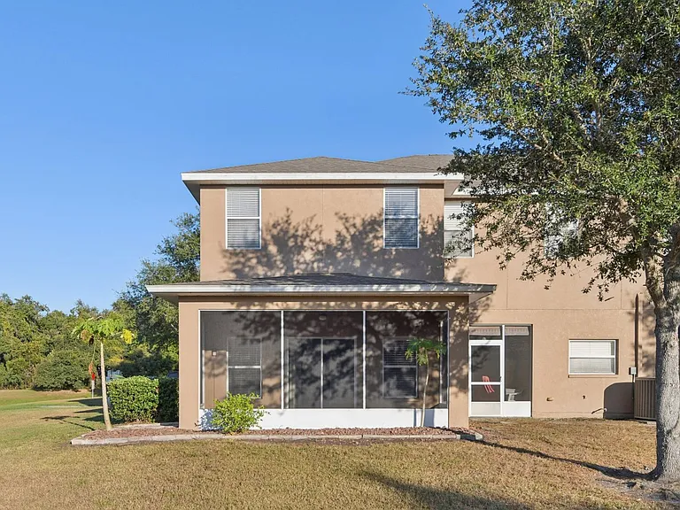 12805 Avelar Manor Pl — Photo 28