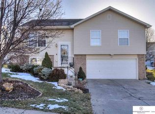 8107 N 153rd Ave, Bennington, NE 68007