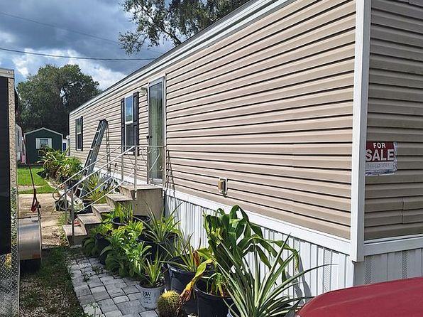 937 Sabal Palm Dr #1002