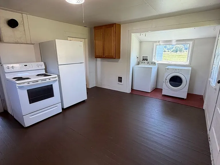 11393 Carver Rd — Photo 14
