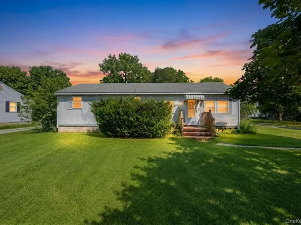 2600 Boisseau Avenue, Southold, NY 11971