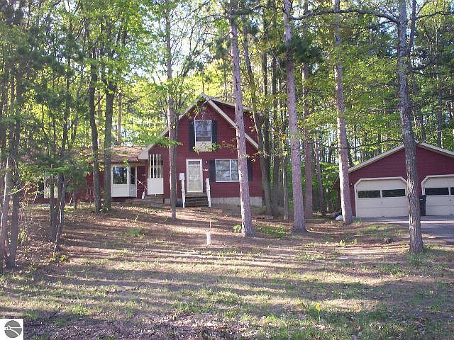 1st image of 3464/3468 Blackwood Dr