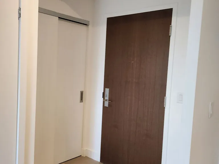 160 Kingsway Cres #418 — Photo 3