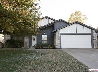 1070 E 138th St, Glenpool, OK 74033