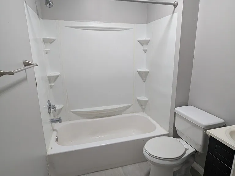 2604 Bellevue Ave #C — Photo 13
