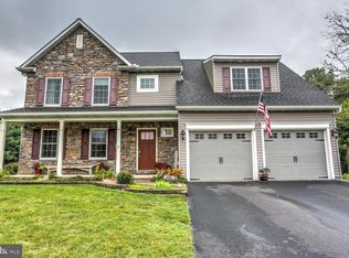2 Woodlyn Ct, Lancaster, PA 17602