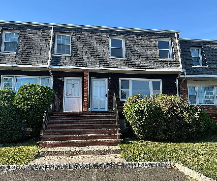 1st image of 36 Gladys Dr