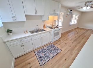 6845 Hazeltine Ave #6, Van Nuys, CA 91405