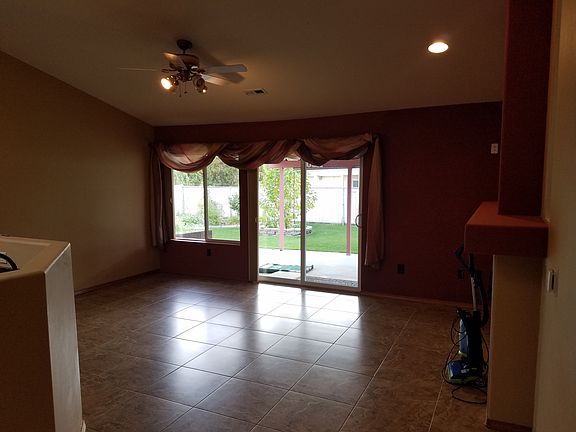 5th image of 2611 Royal Palm Ave