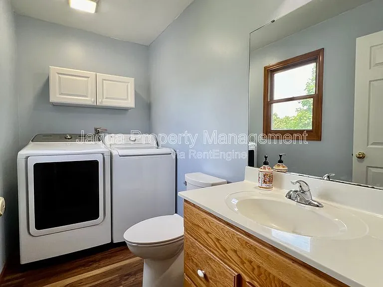 53641 Rolling Meadow Blvd — Photo 9