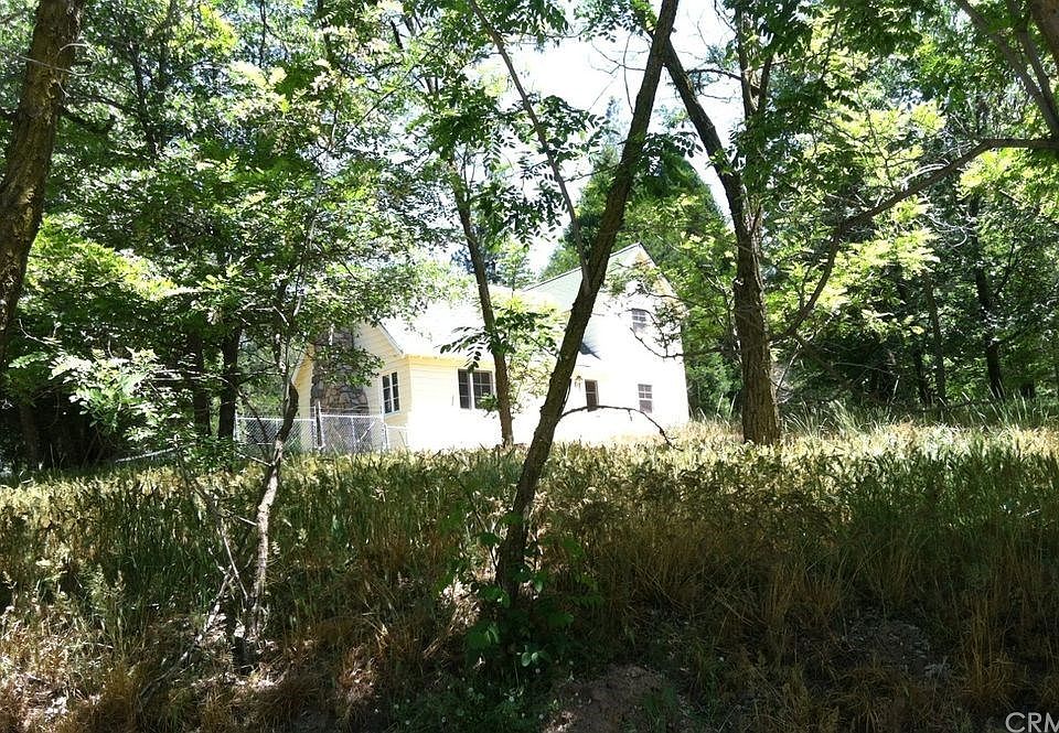 2nd image of 22687 Waters Dr