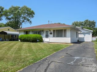 10 Digby Ct, Indianapolis, IN 46222