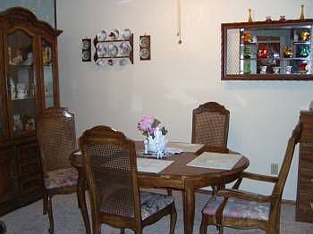 3rd image of 1011 41st Ave NE APT 209