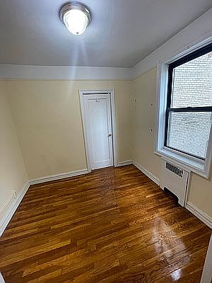 2nd image of 550 W 50th St #1FW