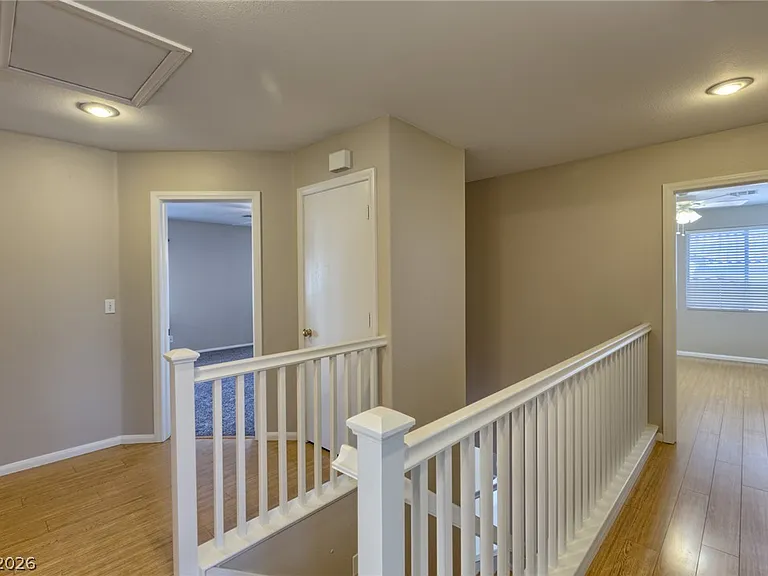 10054 Cambridge Blue Ave — Photo 17