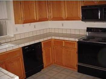 2nd image of 18 Devri Ct