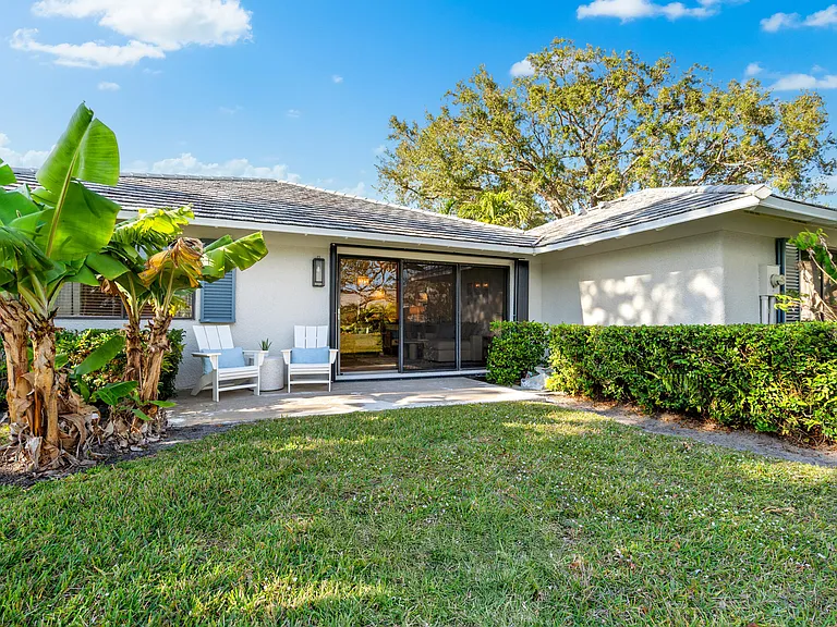 913 Club Dr — Photo 31