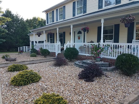 2nd image of 1008 Selkirk Dr