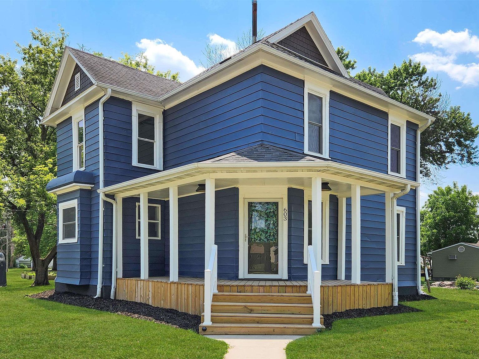603 Water St, New Hartford, IA 50660 Zillow
