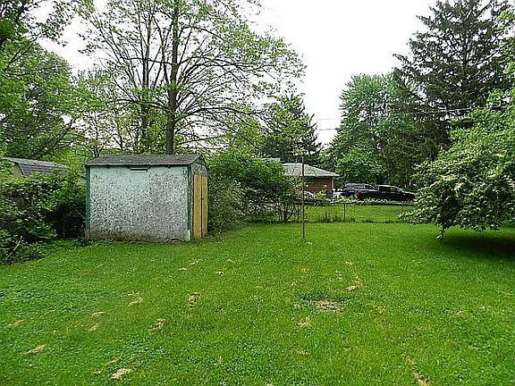 4th image of 3201 N Arlington Ave