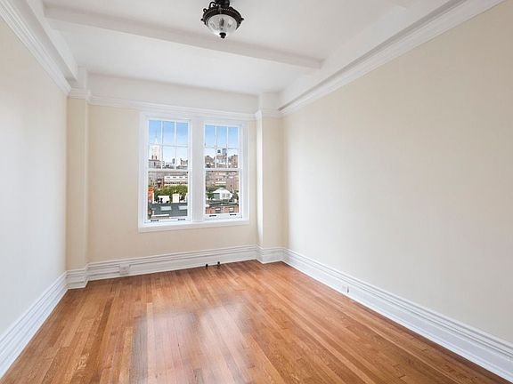 3rd image of 26 W 9th St APT 8D