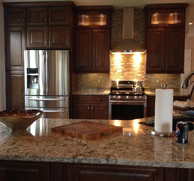 2nd image of 43 Stafford Ln