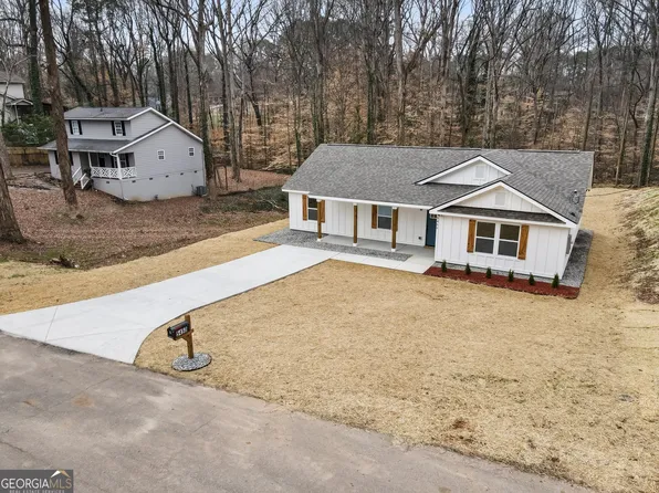 5450 Pine Rd SW, Mableton, GA 30126