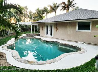 1860 Bel Ct, Indialantic, FL 32903