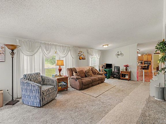 2nd image of 4242 Skelton Rd