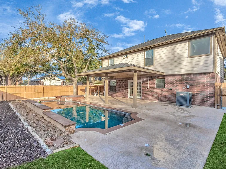 21635 Sandystone Ln — Photo 44