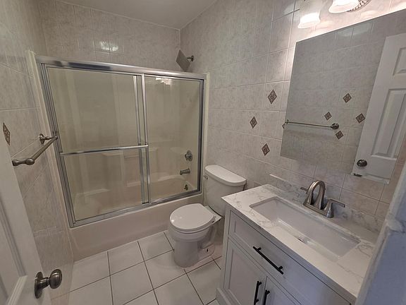 3rd image of 6226 Elizabeth Road