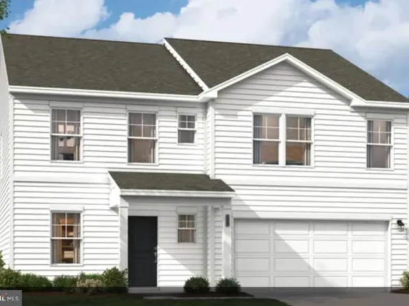 46 Tipton Rd, Charles Town, WV 25414