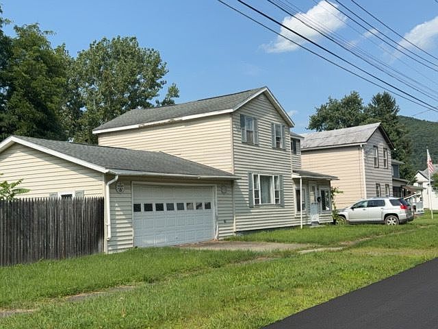 2nd image of 20 Taylor St
