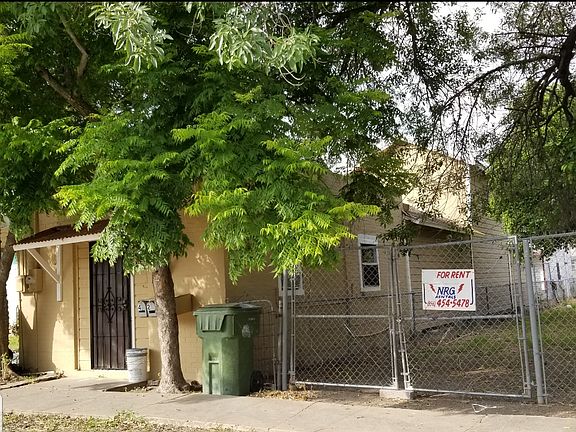 2nd image of 340 E Jefferson St APT 1