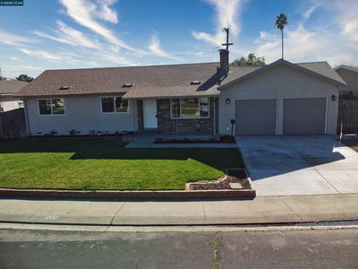 324 Grissom Way, Manteca, CA, 95336