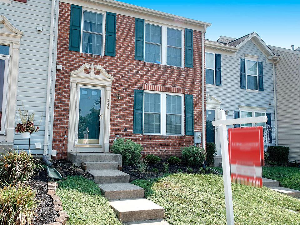 1st image of 945 Felicia Ct
