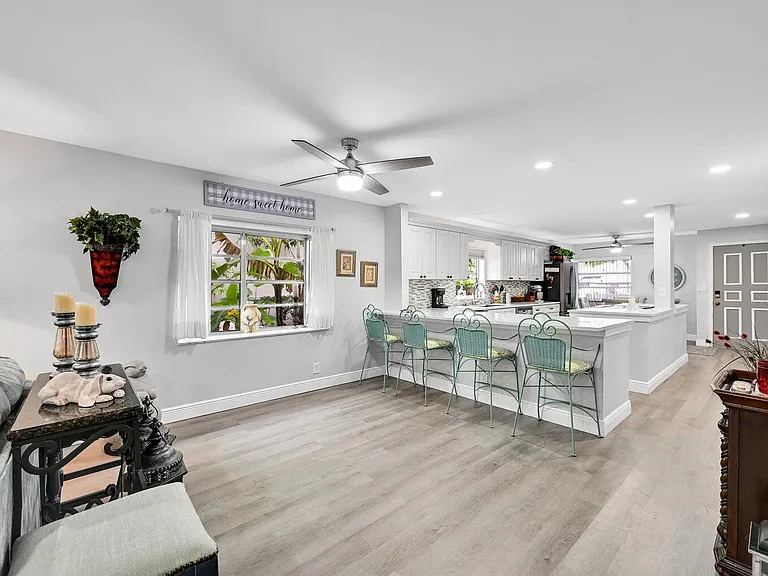 5759 Phoenix Palm Ct #C — Photo 18