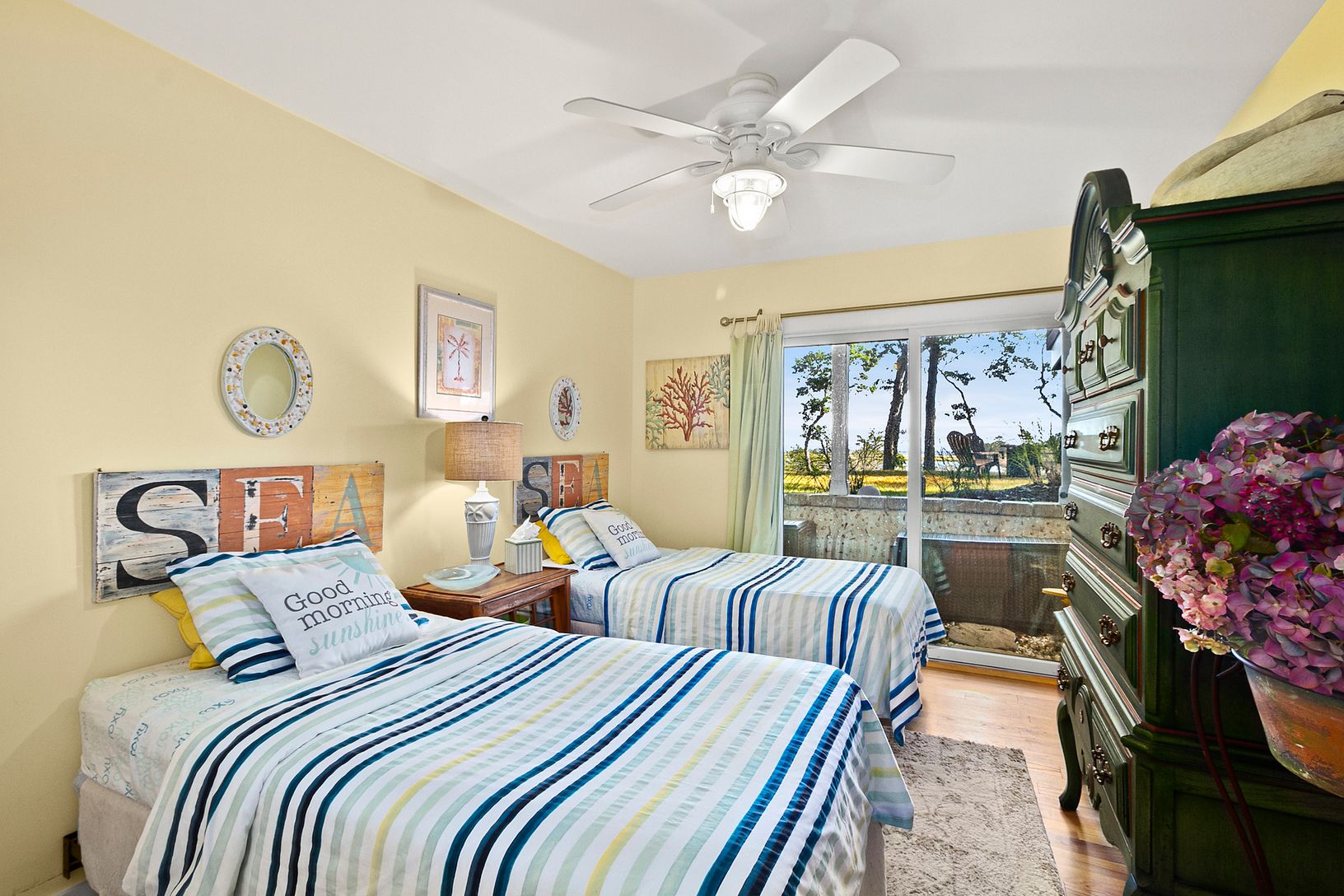  lower level 2nd bedroom 