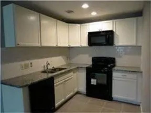 5th image of 12128 Troulon Dr