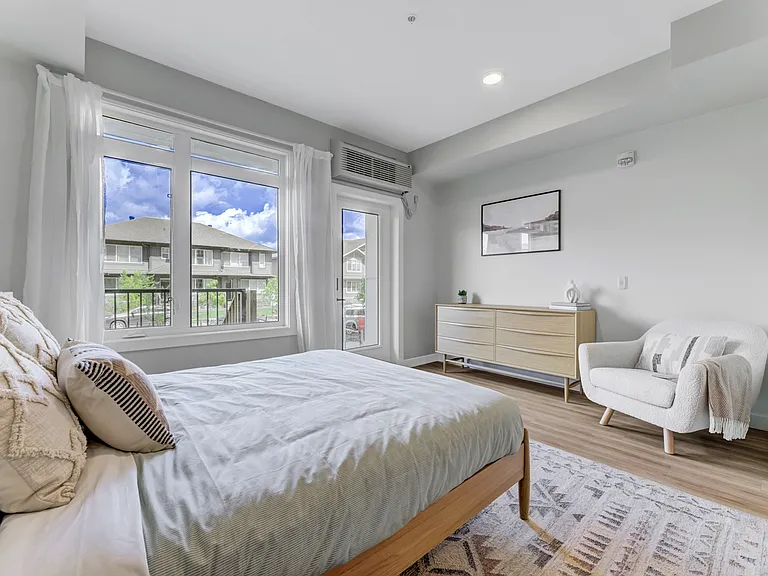 5394 Admiral Girouard St NW — Photo 34