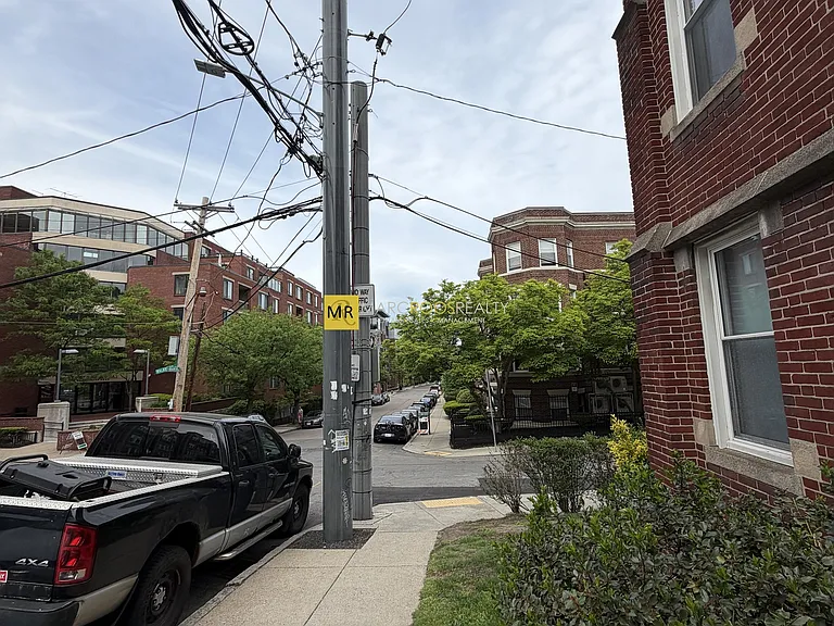 Brainerd Rd — Photo 2